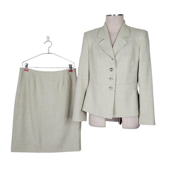 Kasper Petite Skirt Suit Size 10P Pale Green Peplum Blazer 4 Button Linen Blend - Picture 1 of 9